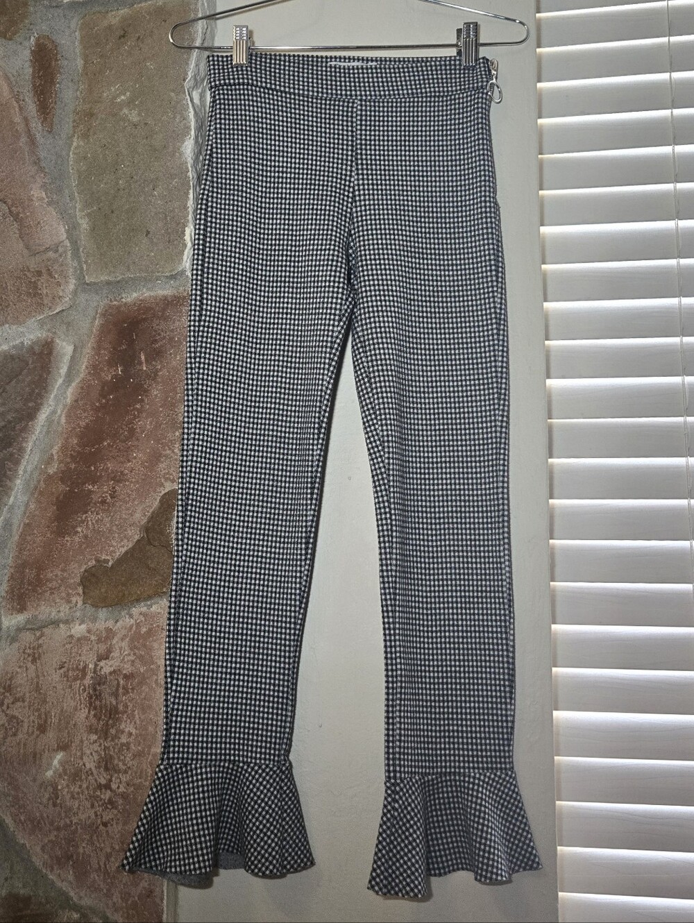Coquette Gingham Ruffle Flare Capri Pants
